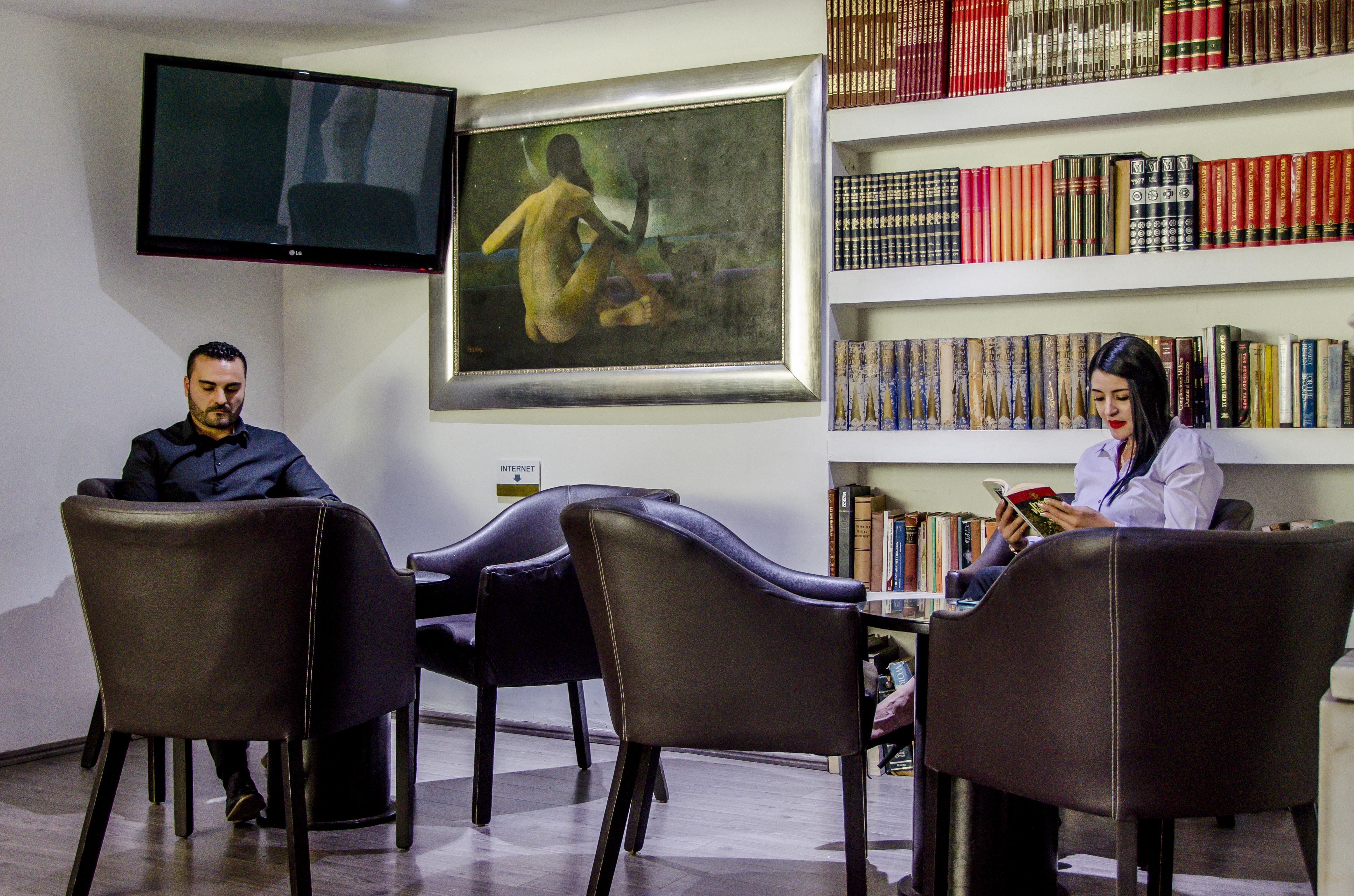 European Life Style Executive Suites Zapopan Eksteriør billede